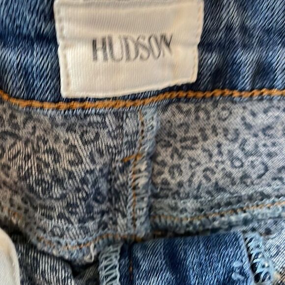 ✨Hudson Distressed Denim Shorts with Leopard Print Cuffs - Picture 3 of 8